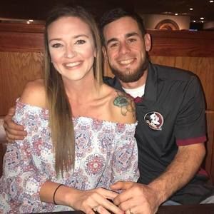 Meet your Posher, Derek